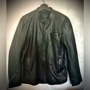 Men's Black Leather Rider Jacket. (LTH-JKT ) Sz. M. 100% Leather